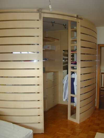 Schlafzimmer in Ahorn